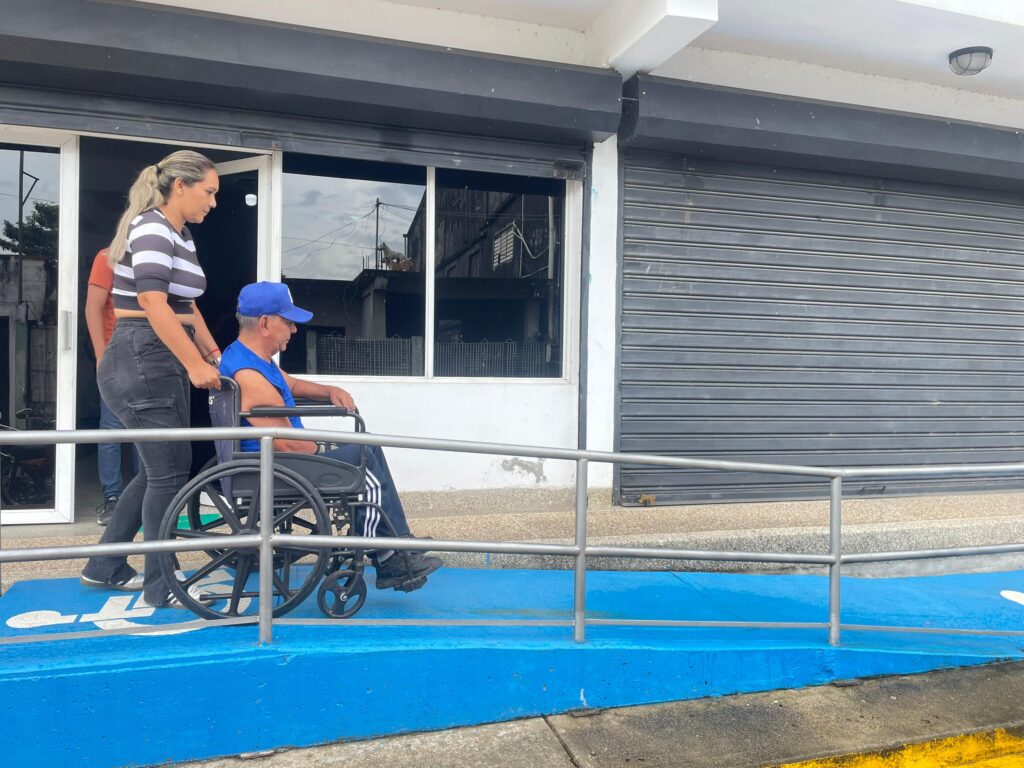 Centro de Rehabilitación en Guasdualito: Promoviendo Salud e Inclusión